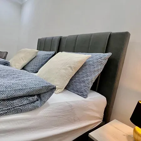 Apartment Center